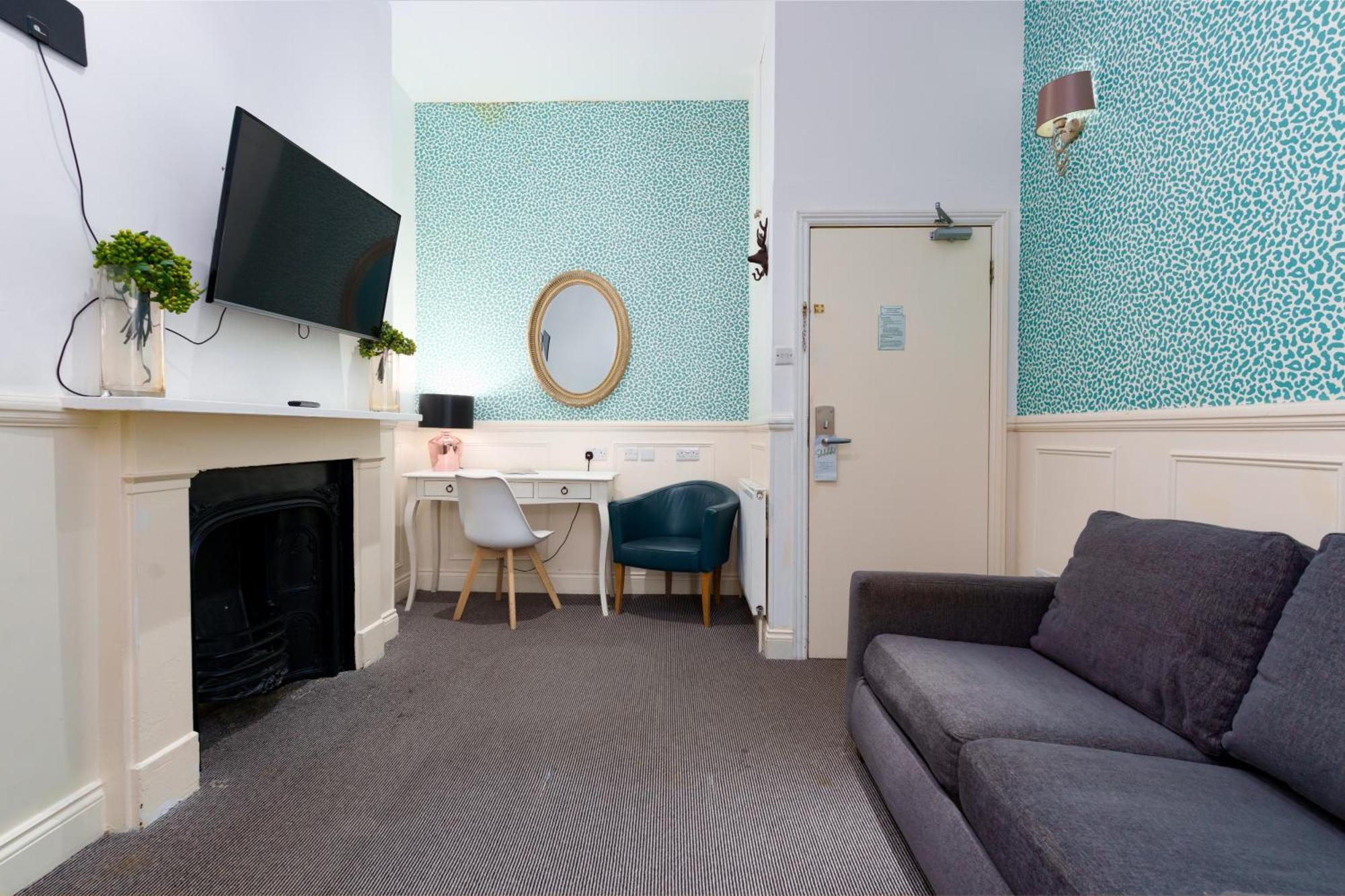 Bower House Hotel London Kültér fotó